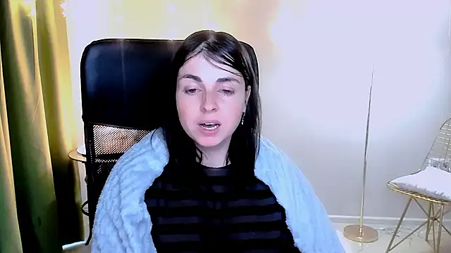 MartaEdams: απευθείας συνομιλία ΧΧΧ