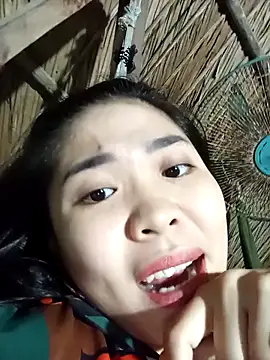 Lin-kute98 即時 XXX 聊天