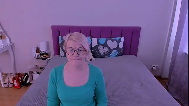 sabrinamacmarren élő XXX-chatje