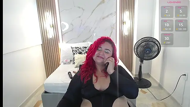 Mariana_Rojas élő XXX-chatje