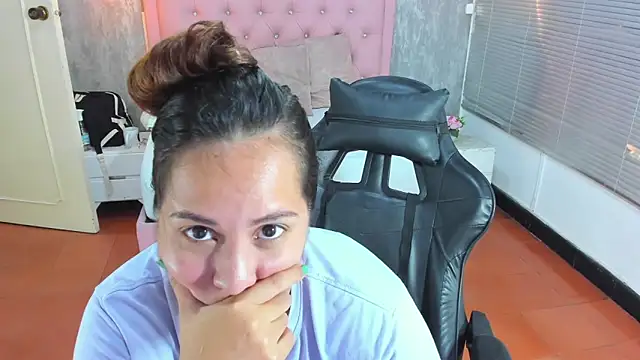 lissa_jhonsoon's Live XXX Chat