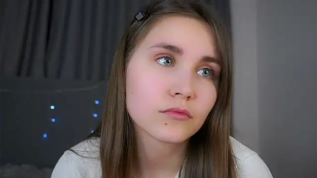 XXX chat uživo modela EthalFlowers