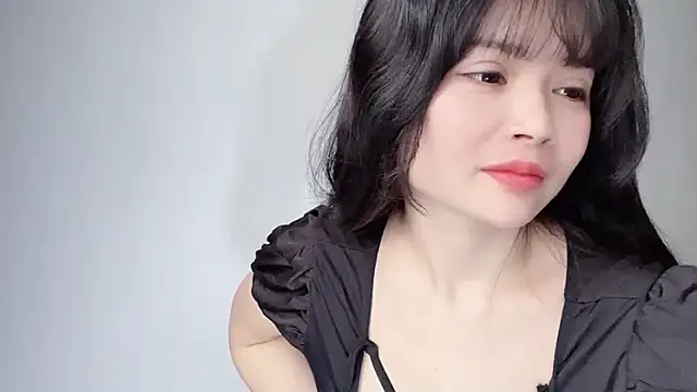 guaiguai-1713 Chat XXX in diretta