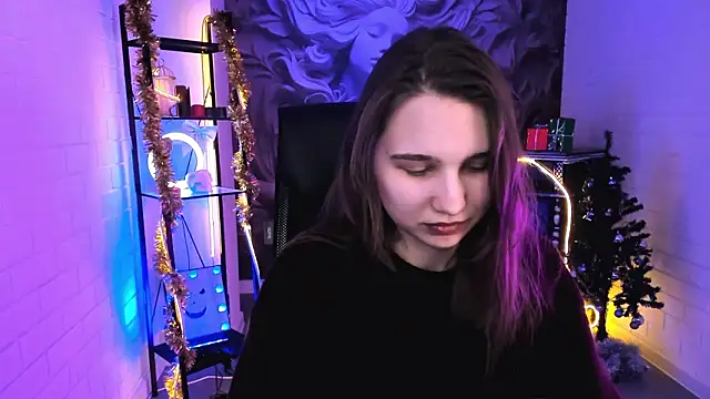 TessaMill élő XXX-chatje