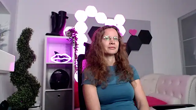 AnnikaRose 即時 XXX 聊天