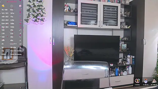 SheilaRyan 即時 XXX 聊天