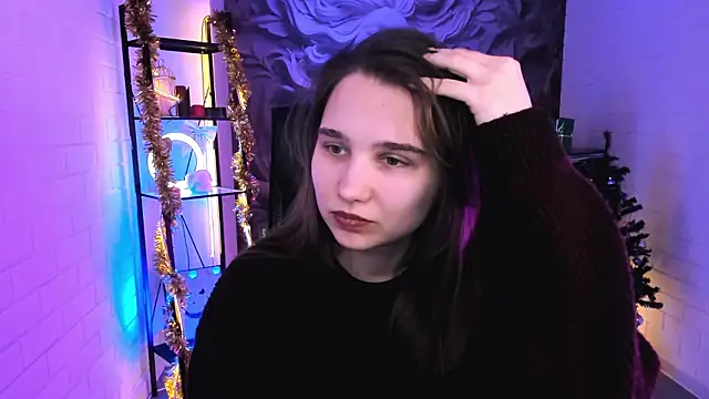 TessaMill Adlı Modelin Canlı XXX Sohbeti