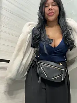 HaileyDiana 即時 XXX 聊天