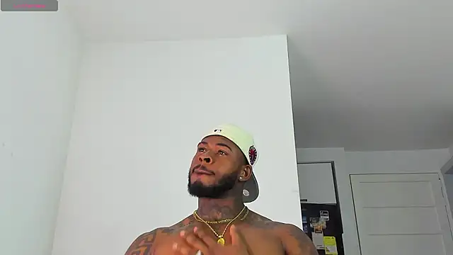 Živý XXX chat Makonneen