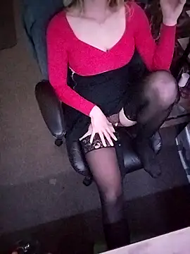 AlicePayne: онлайн-секс-чат