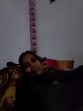 Sexy-Kavya2 现场XXX聊天