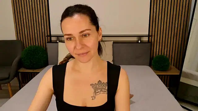 DitaNoir – Naživo XXX chat