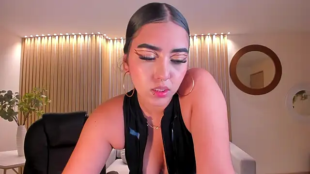 Czat XXX na żywo – SophieLanne