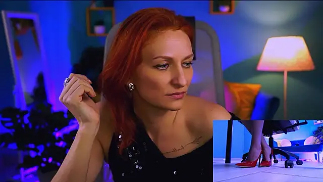 Chatroom XXX en direct de DianaTorrens