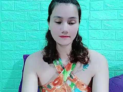 MinzLy99 Show Webcam