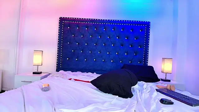 Chatroom XXX en direct de Perla_chanell