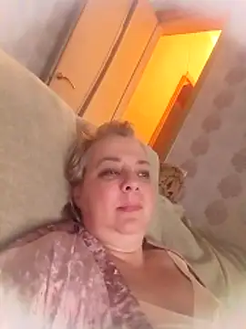 AlmaGold47 Chat XXX in diretta