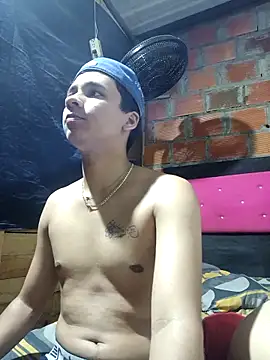 Zoe_axxellll Chat XXX in diretta