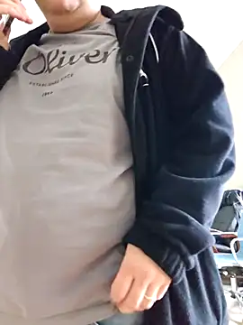 Andrew1900529 라이브 XXX 채팅