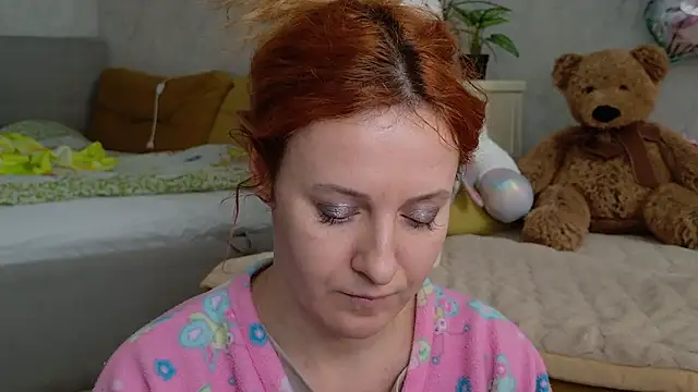 SimaGoldy Live XXX Chat