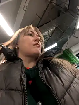 YourSweetRi Adlı Modelin Canlı XXX Sohbeti