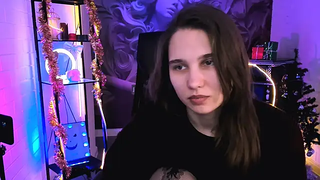 TessaMill 现场XXX聊天