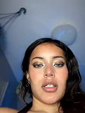 Chat +18 de Risky_Workouts ao vivo