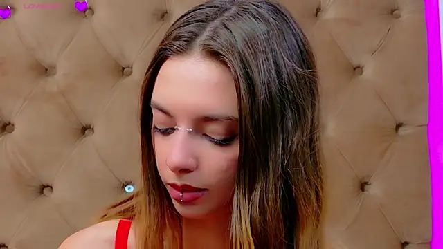 CoraVex: απευθείας συνομιλία ΧΧΧ