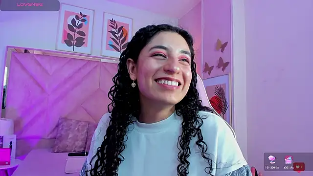 XXX chat uživo modela DemiJones_