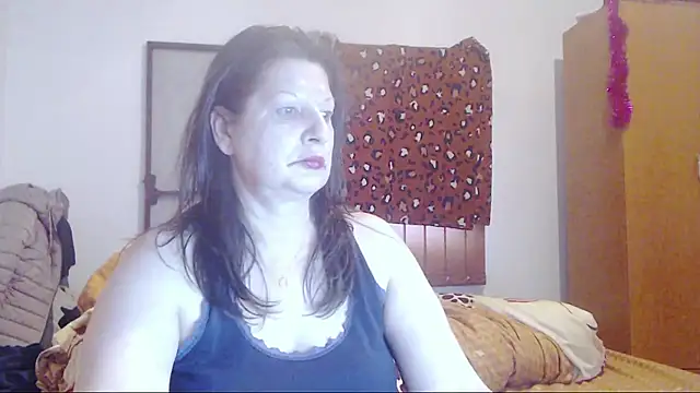 ExtasyMature Adlı Modelin Canlı XXX Sohbeti