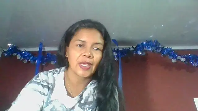 Онлайн чат XXX DianaOchoa_