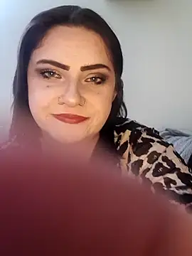 Swecurv's Live XXX Chat