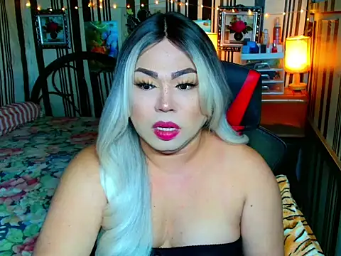 TsyummyCock4u 现场XXX聊天