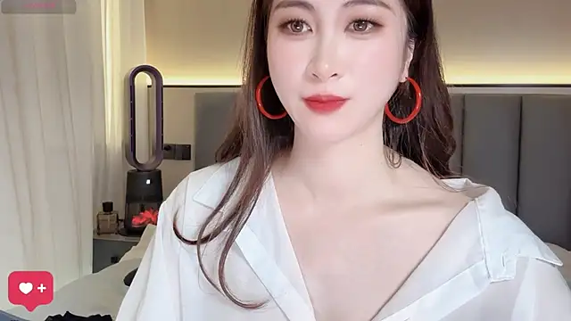 wuyueaini's Live XXX Chat