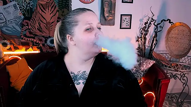 SladaDellのライブXXXチャット