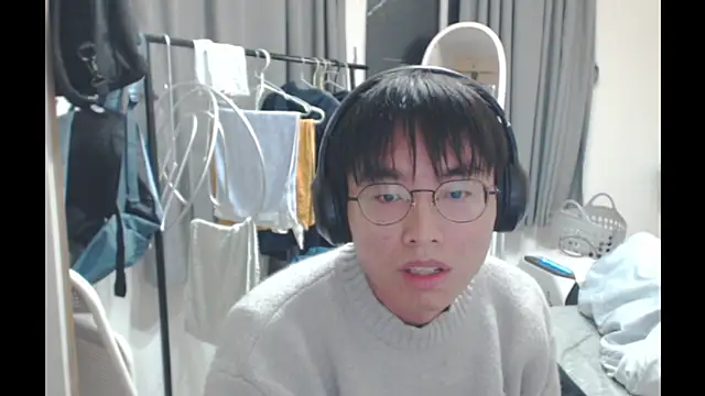 leeyoung_ Webcam Show