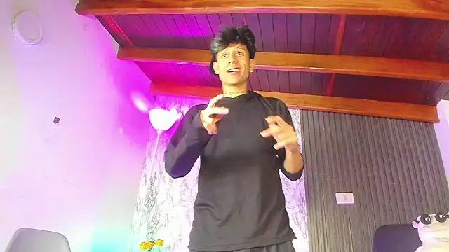 Jake_beach_ élő XXX-chatje