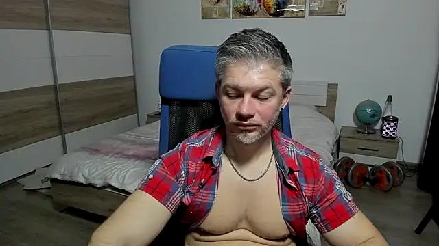 RobbyShawz Live XXX Chat