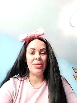 Stefaniyaxq: онлайн-секс-чат