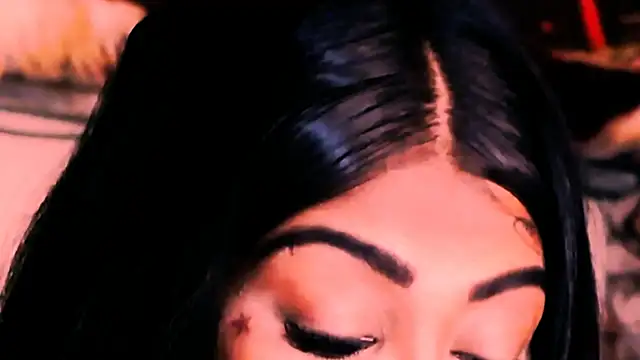 Chat XXX ao vivo de indian_dreamgirl