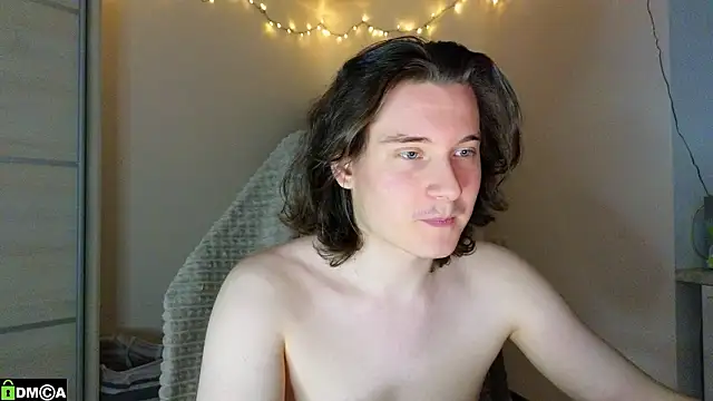 MoreRealAlex Live XXX Chat