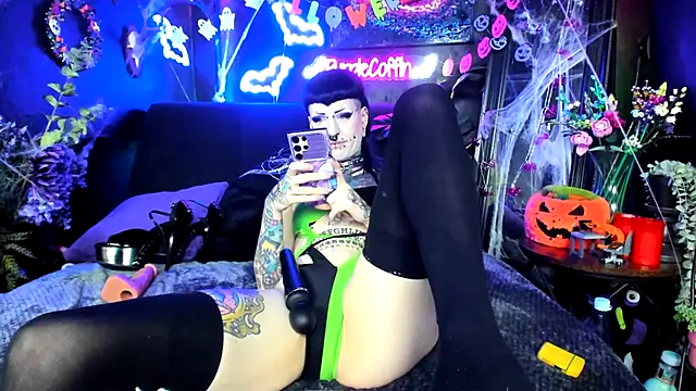 Purple_Coffin666 live XXX chat
