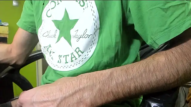 BigCumShoot Webcam show