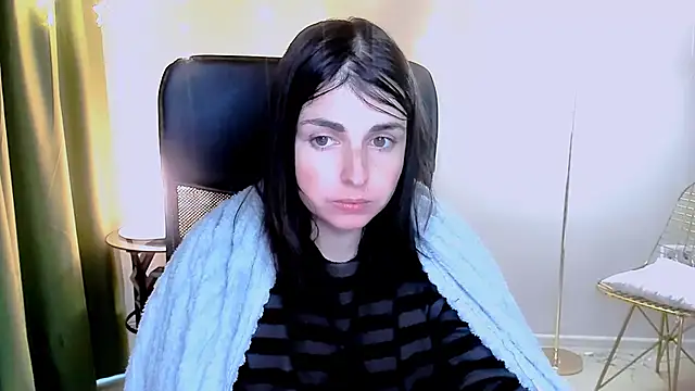 MartaEdams 现场XXX聊天