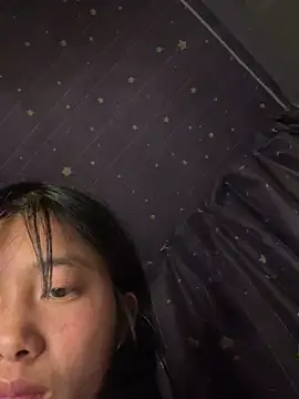 LyLyX09 라이브 XXX 채팅