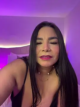 Vicky_Saidi 即時 XXX 聊天