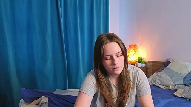 GenevieNyreen: онлайн-секс-чат