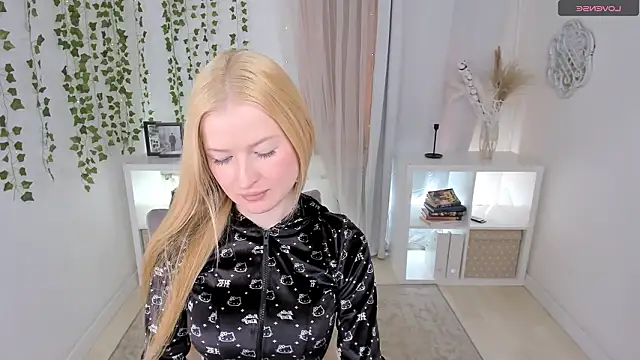 Laly_Peach Live XXX-chat