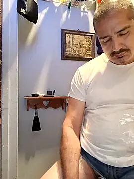 bimexpoexistのライブXXXチャット