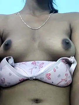 Noor-09- Adlı Modelin Canlı XXX Sohbeti